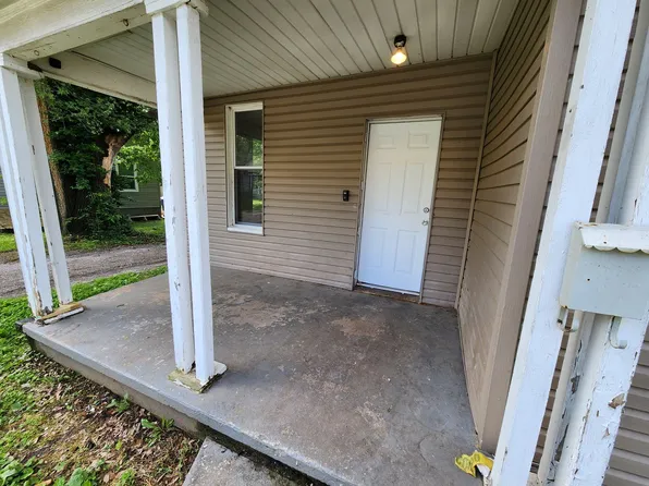 1036 W Monroe Ter, Springfield, MO 65806