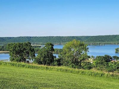 275 Grand Ridge Rim Way, Garnavillo, IA, 52049