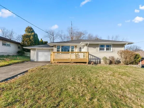 3888 Cumberland Dr, Youngstown, OH 44515