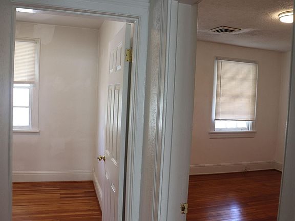 5th image of 1119 W Grace St #2