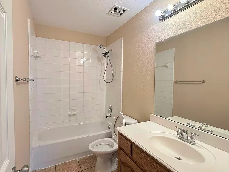 bathroom3