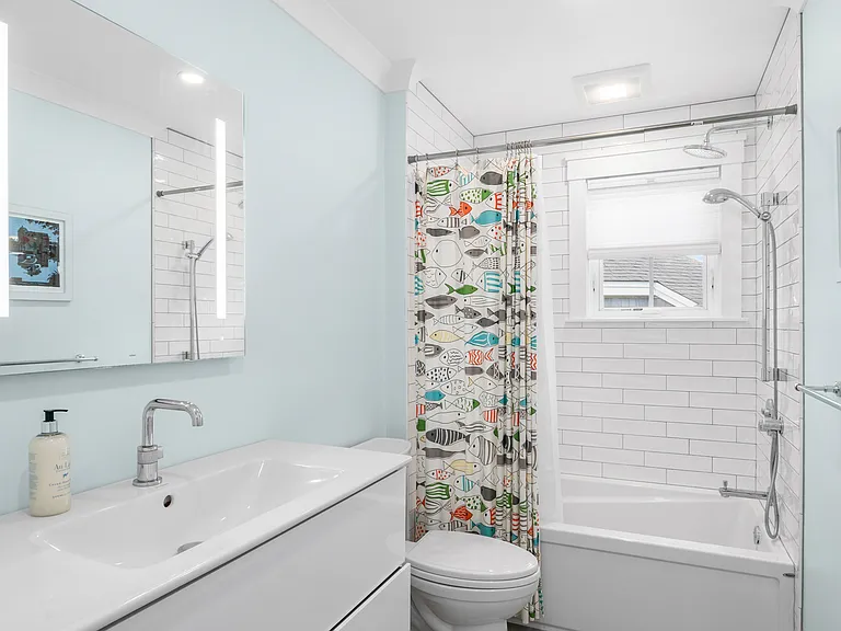 25 Atlantic Ave — Photo 9