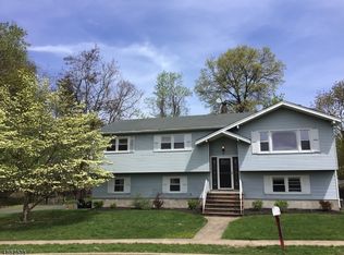 24 Borrego Dr, Woodland Park, NJ 07424
