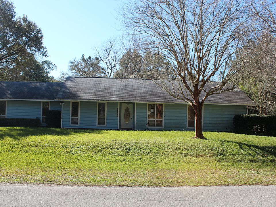 1st image of 2390 SE 62nd St