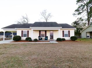 2724 Solomon Nixon Pl, Tifton, GA 31794
