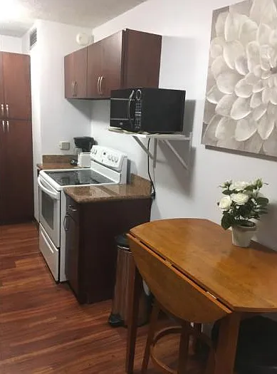 2415 Ala Wai Blvd #2001 — Photo 5