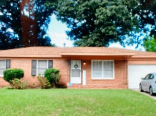 820 Bedrock Dr, Fayetteville, NC 28303