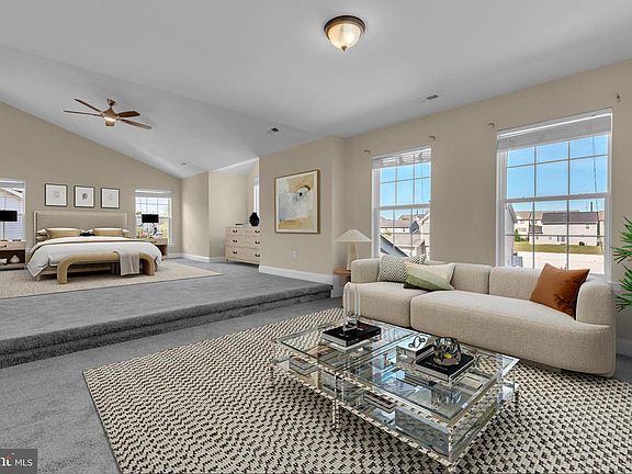 4th image of 109 Briarwood Cir