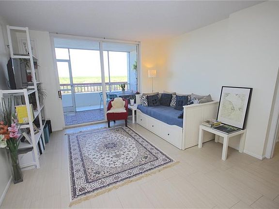 5th image of 2333 Feather Sound Dr Unit B407