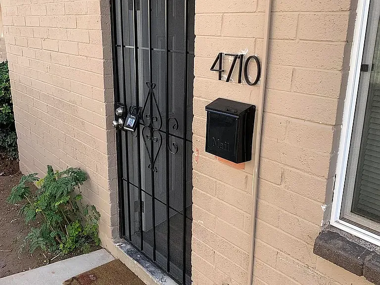 4710 E Portland St — Photo 19