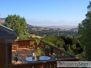 94 Half Moon Rd, Novato, CA 94947