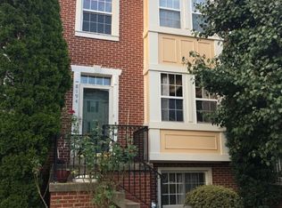 8194 Halley Ct, Lorton, VA 22079