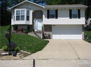 4941 Paradise Meadows Dr, Imperial, MO 63052