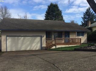 518 Janus St, Springfield, OR 97477
