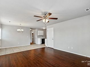 Haden Holly Station - Duplexes & Townhomes in Siloam Springs, AR, Siloam Springs, AR 72761
