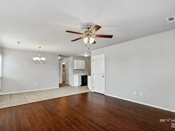 Haden Holly Station - Duplexes & Townhomes in Siloam Springs, AR, 1402 S Haden St #1205B, Siloam Springs, AR 72761