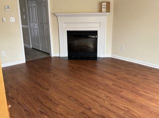 230 Lake Rd #B, Greenville, NC 27834