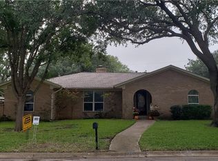 2409 Wellington Dr, Denton, TX 76209