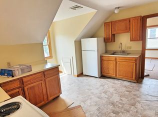 75 Faxon St #3, Newton, MA 02458