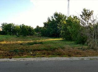 4700 Heron St, Hitchcock, TX 77563