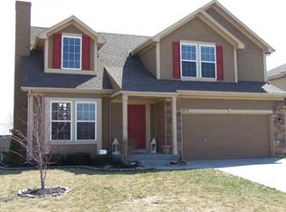 16579 S Sunset St, Olathe, KS 66062
