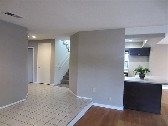 5th image of 5543 N Charlotte Ave