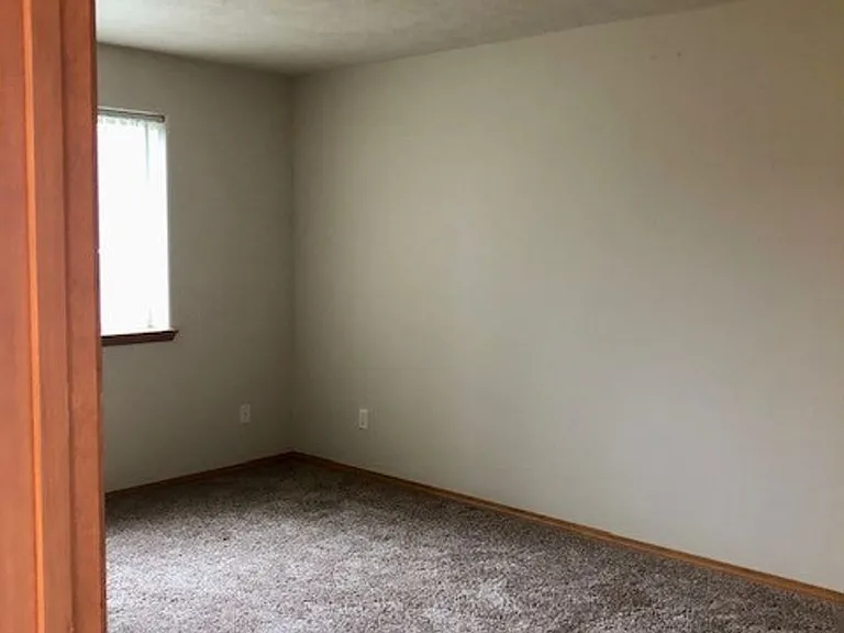 302-309 E Blackhawk Dr — Photo 14