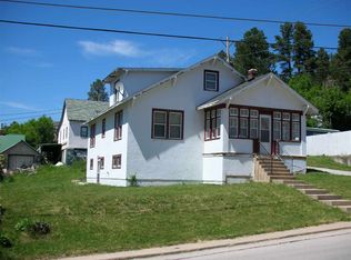 904 Sunnyhill Rd, Lead, SD 57754