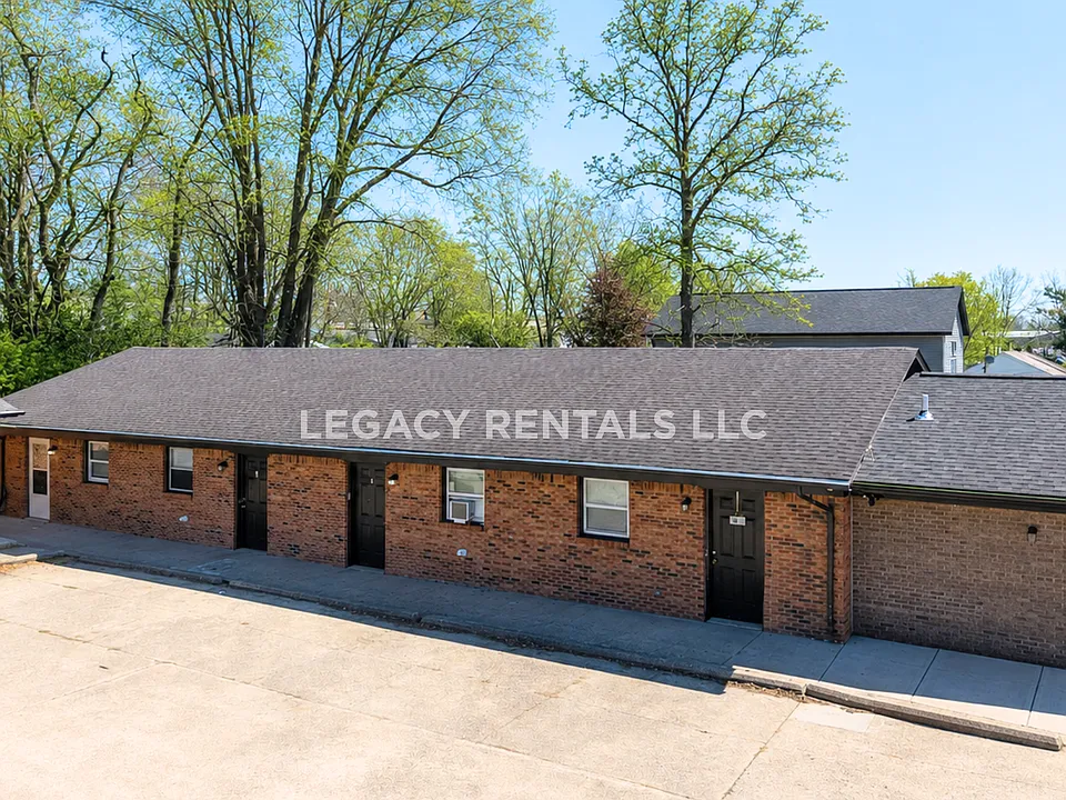 106 Rice Ct #11