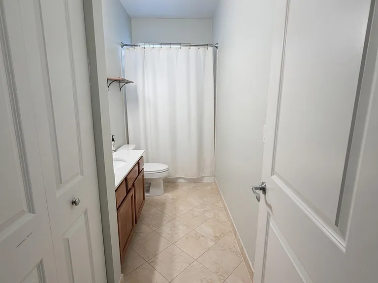 2243 N Lister Ave #401 — Photo 8