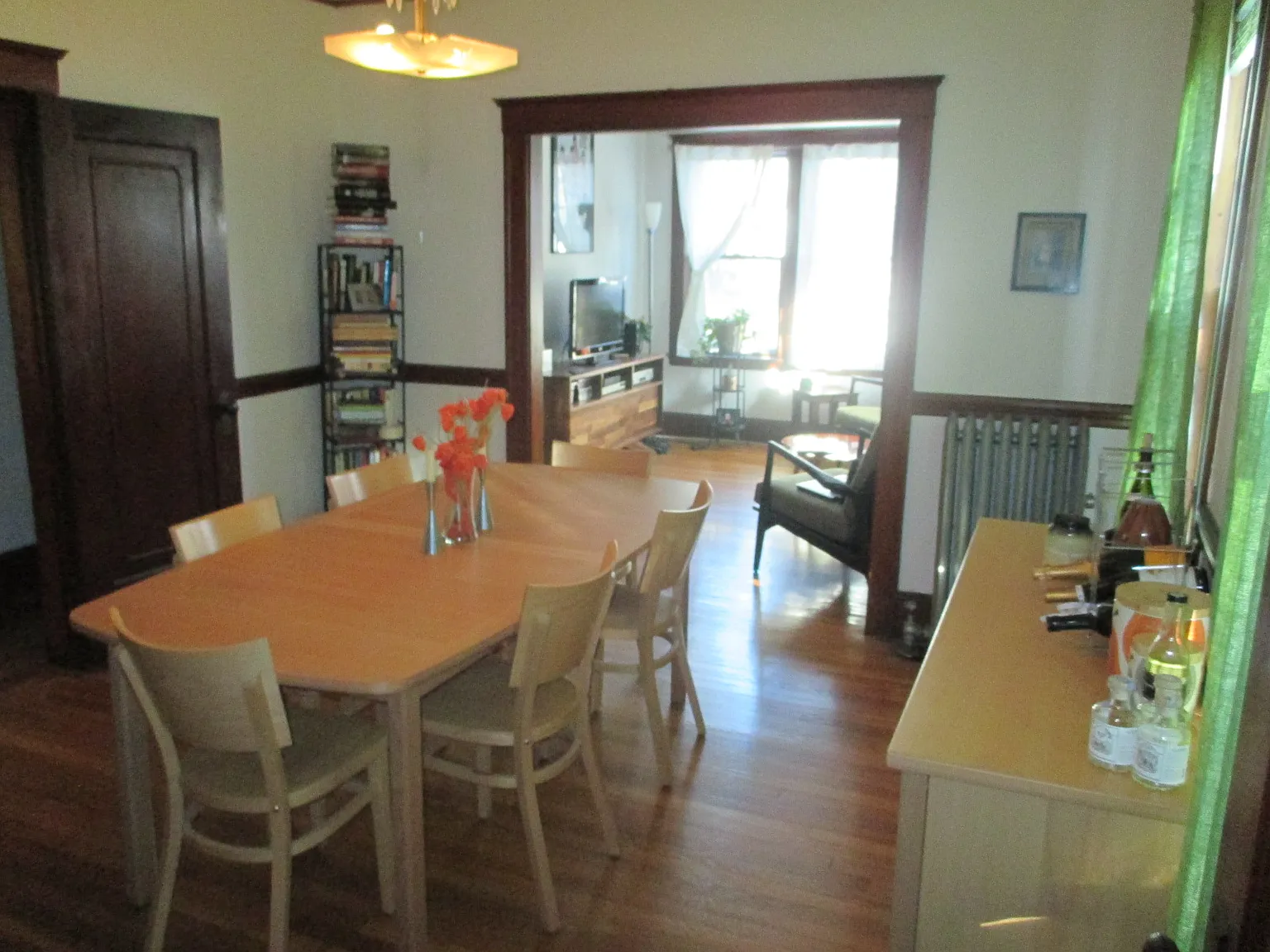 2 bed, 1000 sqft, $2,550 — Photo 3