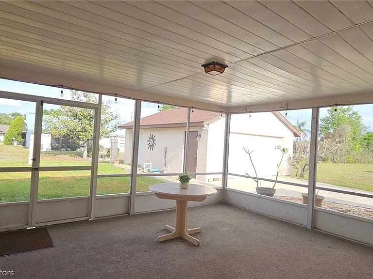 4018 Vilabella Dr — Photo 19