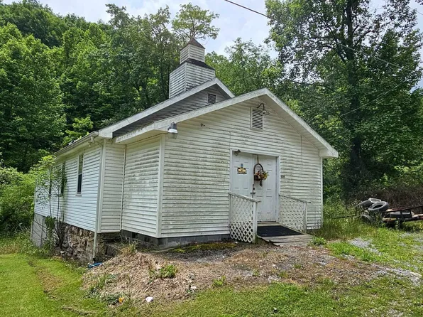 10954 Pine Camp Rd, Coeburn, VA 24230