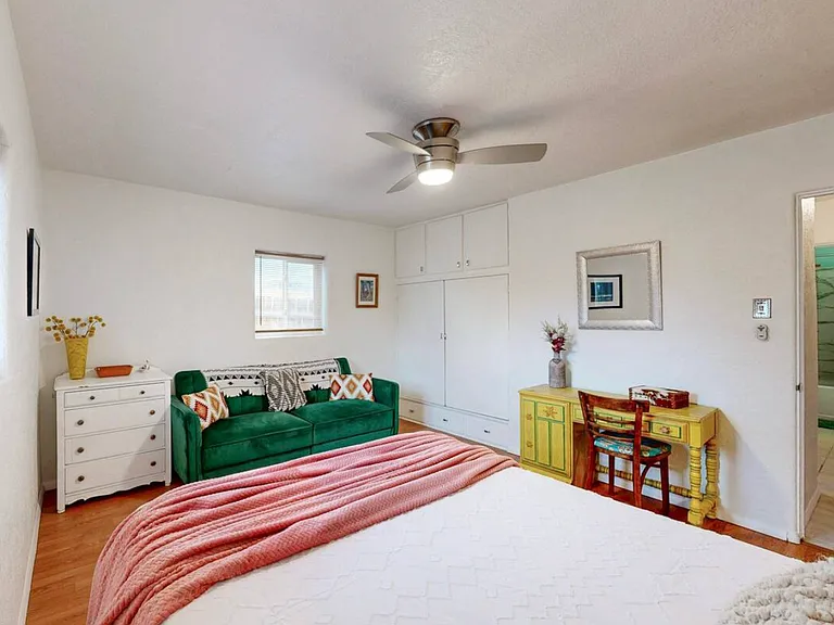 1327 Phoenix Ave NW — Photo 8