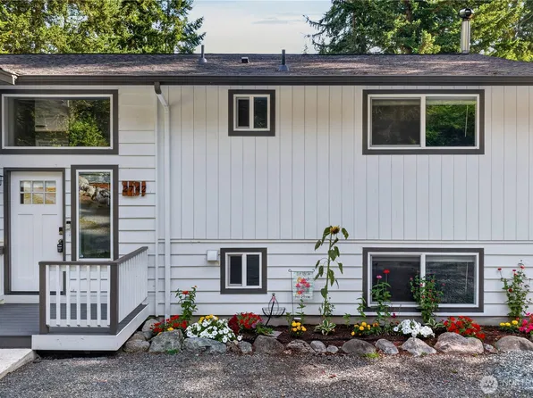 2742 Umatilla Drive, Oak Harbor, WA 98277