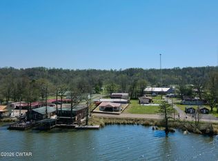 247 E Lakeview Dr, Hornbeak, TN 38232