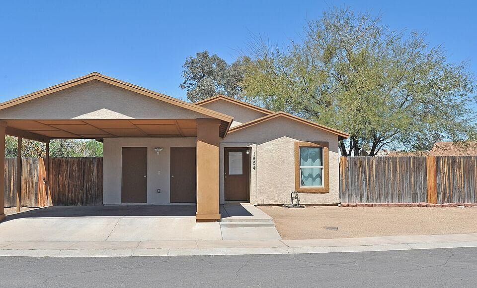 1st image of 1954 W Southbrooke Cir