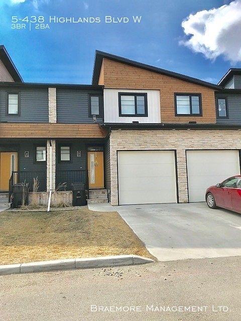 2nd image of 438 Highlands Blvd #5