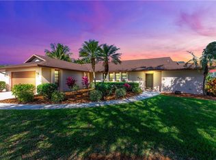 527 NE Silver Oak Ter, Jensen Beach, FL 34957