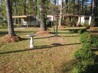 5561 Broad Creek Rd, Washington, NC 27889