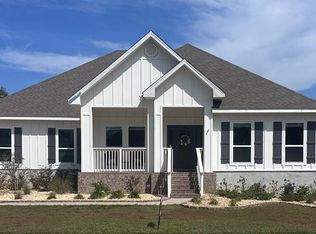5404 Blake Ln, Pace, FL 32571