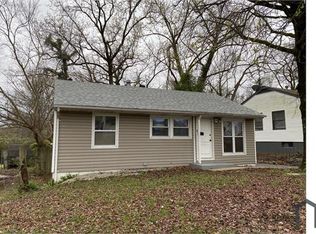 320 Cameron Rd, Saint Louis, MO 63137