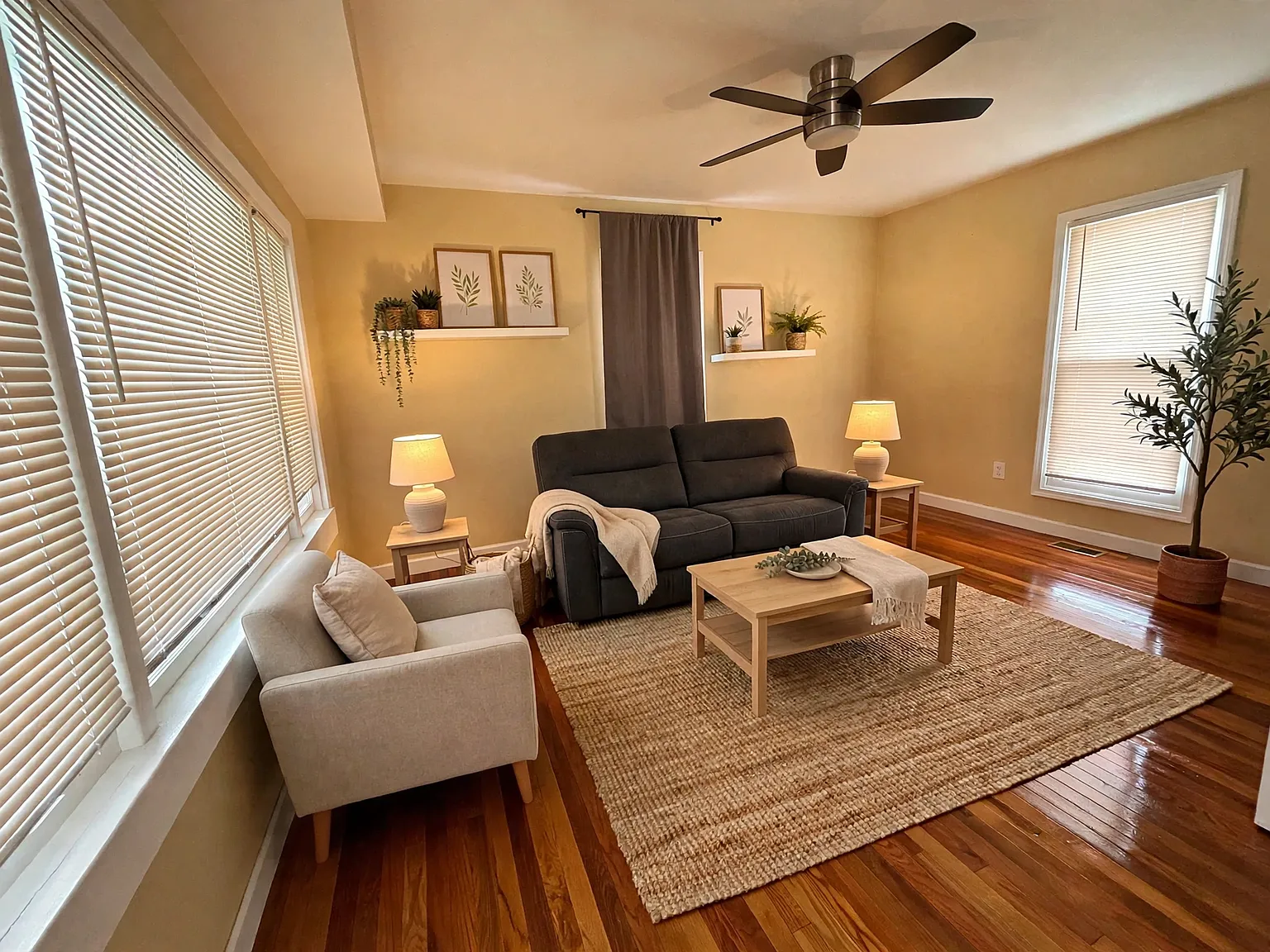 3 bed, 1497 sqft, $2,100 — Photo 3