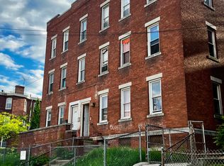 143 Putnam St #2S, Hartford, CT 06106