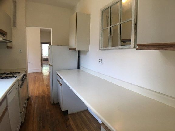 5th image of 56 Morton St APT 5W