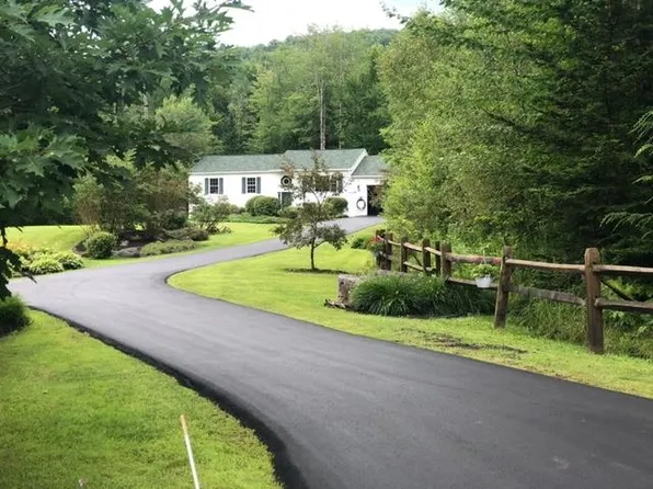 741 Saint Johnsbury Road, Littleton, NH 03561
