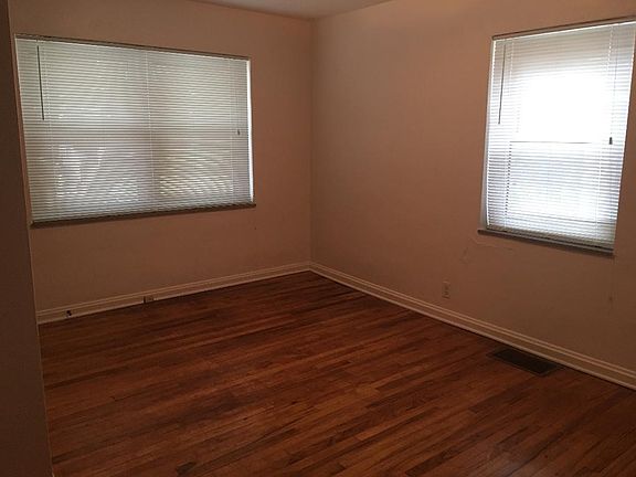 4th image of 822 Alleghany Dr