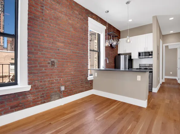 400 W 56th St APT 5C, New York, NY 10019