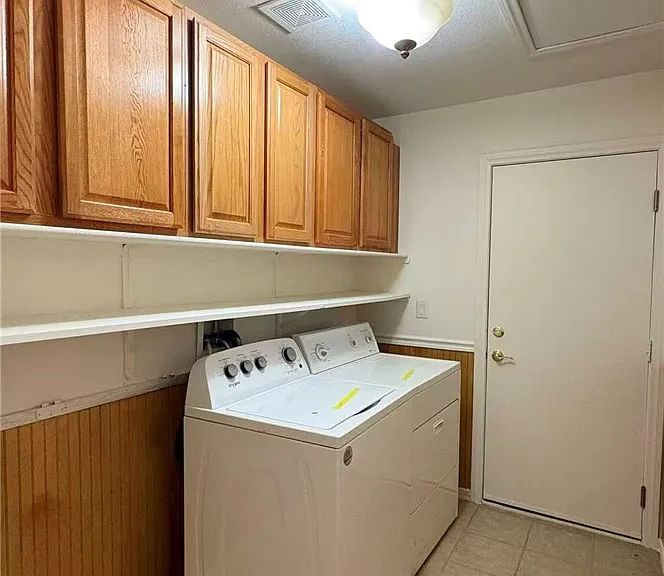 551 Duran St — Photo 10