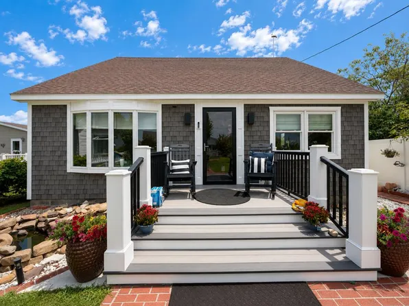 16261 Main Ridge Rd, Tangier, VA 23440